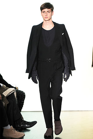 Yves Saint Laurent / - 2010-2011